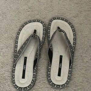 Zara thong sandals
